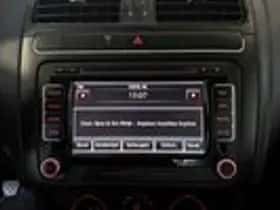 Volkswagen Polo (2010) thumbnail 13