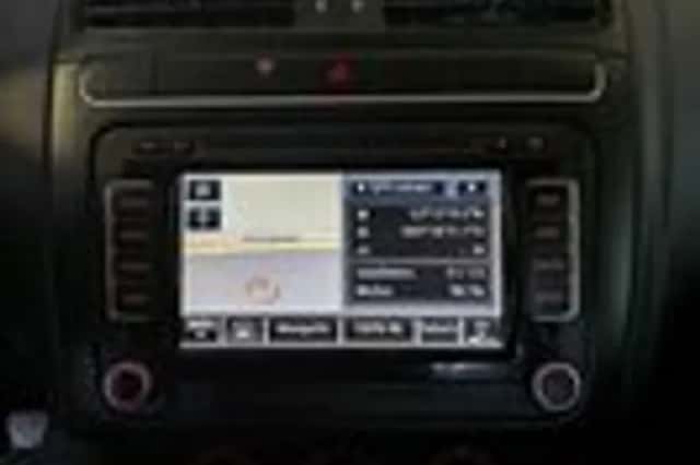 Volkswagen Polo (2010) thumbnail 14