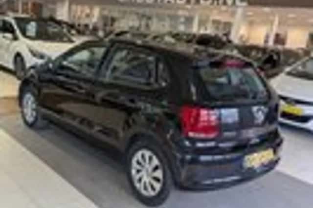 Volkswagen Polo (2010) thumbnail 3