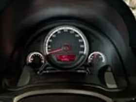 Volkswagen Up! (2012) thumbnail 11