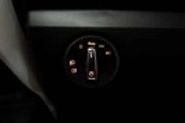 Volkswagen Up! (2012) thumbnail 14