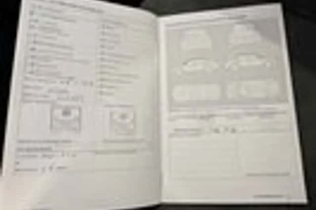 Volkswagen Up! (2012) thumbnail 16