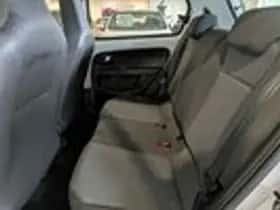 Volkswagen Up! (2012) thumbnail 7