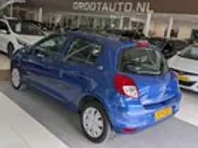 Renault Clio (2010) thumbnail 3