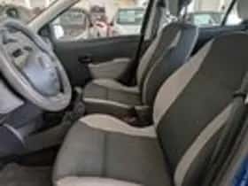 Renault Clio (2010) thumbnail 6