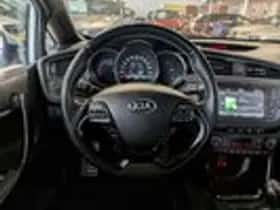 Kia Pro_cee'd (2016) thumbnail 14