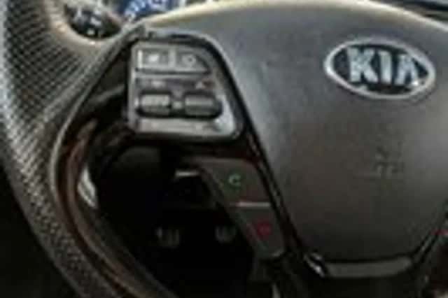Kia Pro_cee'd (2016) thumbnail 16