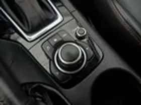 Mazda 3 (2015) thumbnail 23