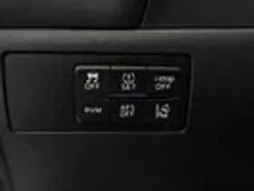 Mazda 3 (2015) thumbnail 25