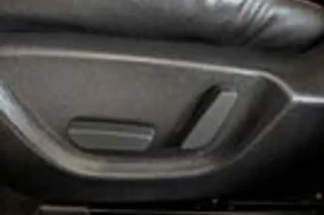 Mazda 3 (2015) thumbnail 29