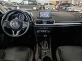 Mazda 3 (2015) thumbnail 9