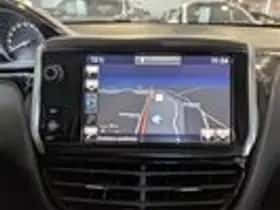 Peugeot 2008 (2016) thumbnail 19