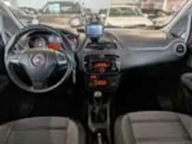 Fiat Punto (2010) thumbnail 12