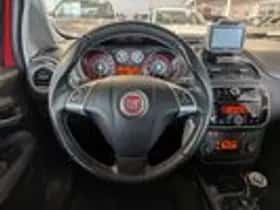 Fiat Punto (2010) thumbnail 13