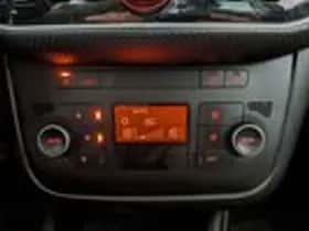 Fiat Punto (2010) thumbnail 17