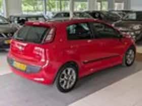 Fiat Punto (2010) thumbnail 4