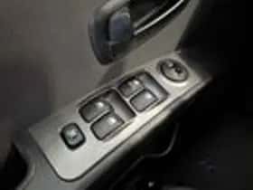 Hyundai Matrix (2002) thumbnail 12