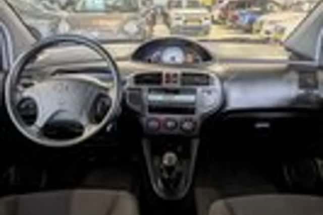 Hyundai Matrix (2002) thumbnail 8