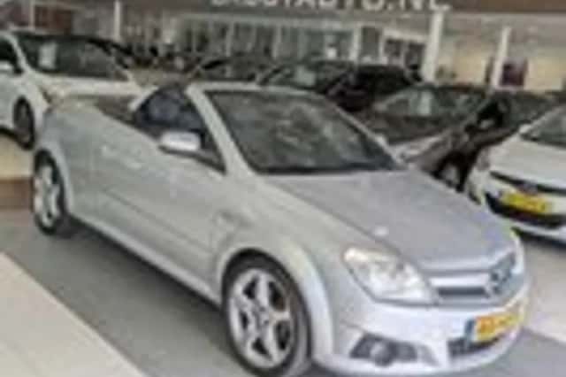 Opel Tigra (2006) thumbnail 1