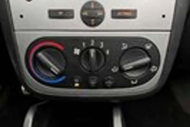 Opel Tigra (2006) thumbnail 12