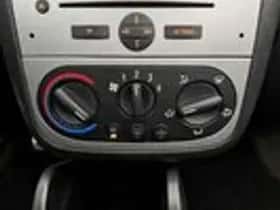 Opel Tigra (2006) thumbnail 12