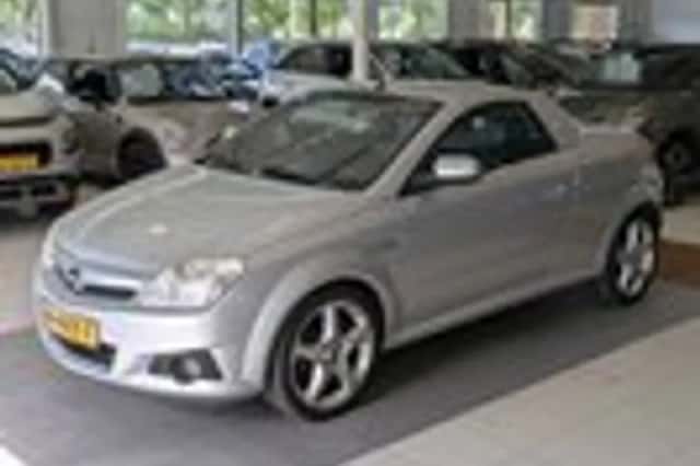 Opel Tigra (2006) thumbnail 18