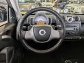 Smart Fortwo (2009) thumbnail 7