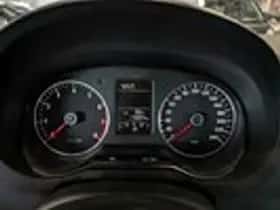 Volkswagen Polo (2010) thumbnail 11