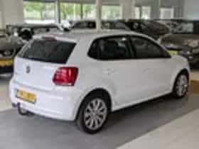 Volkswagen Polo (2010) thumbnail 4