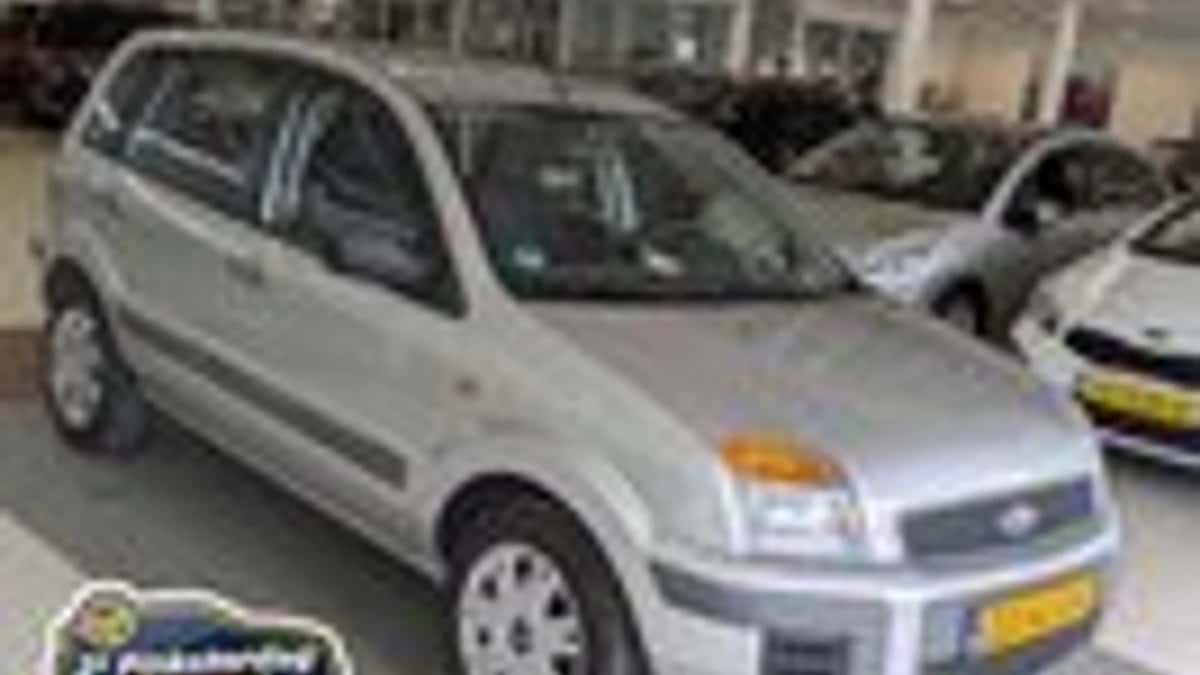 Ford Fusion (2007) — foto 1