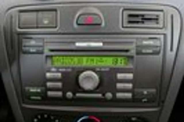 Ford Fusion (2007) thumbnail 13