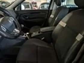 Renault Scénic (2012) thumbnail 6
