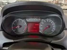 Opel Corsa (2015) thumbnail 11