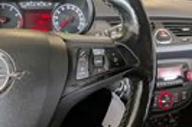 Opel Corsa (2015) thumbnail 13