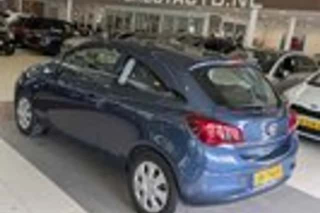 Opel Corsa (2015) thumbnail 3