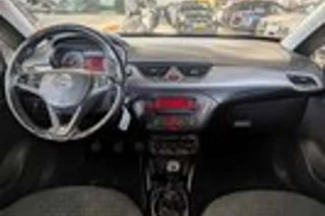 Opel Corsa (2015) thumbnail 9