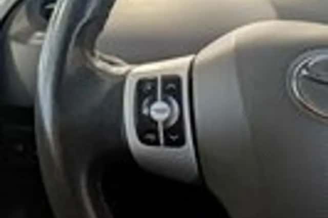 Toyota Yaris (2006) thumbnail 12