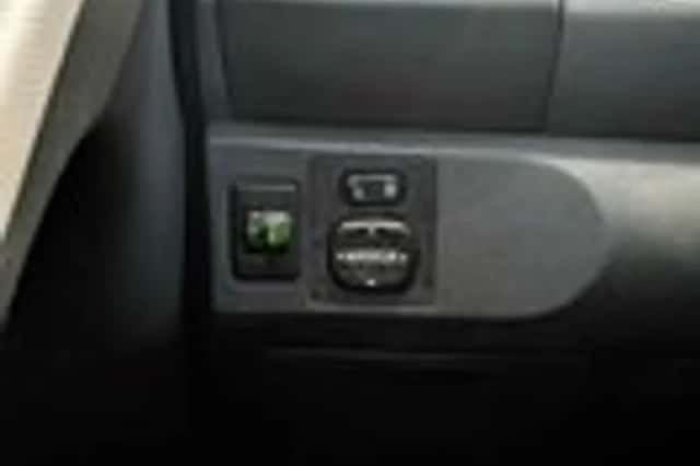Toyota Yaris (2006) thumbnail 15