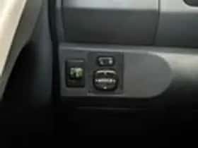 Toyota Yaris (2006) thumbnail 15