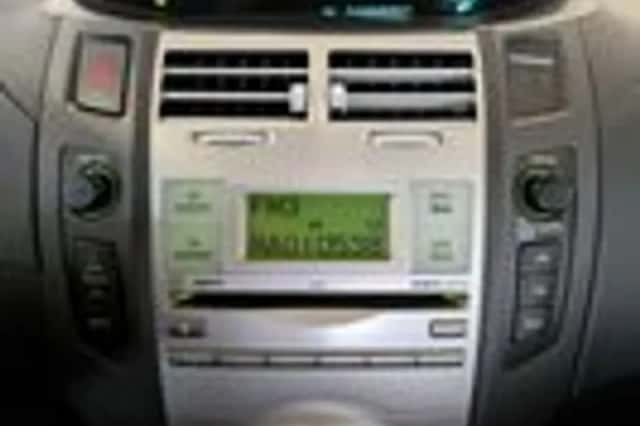 Toyota Yaris (2007) thumbnail 14