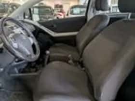 Toyota Yaris (2007) thumbnail 6