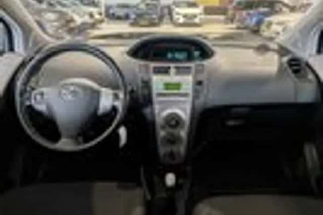 Toyota Yaris (2007) thumbnail 9