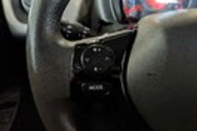 Peugeot 108 (2015) thumbnail 12