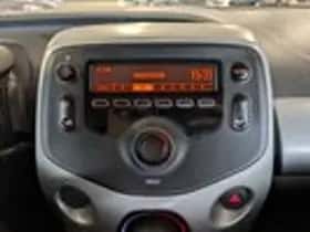 Peugeot 108 (2015) thumbnail 16
