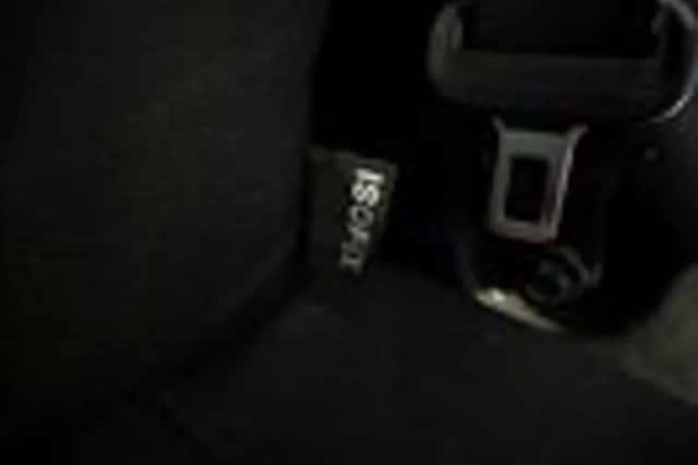 Peugeot 108 (2015) thumbnail 8