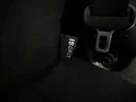 Peugeot 108 (2015) thumbnail 8