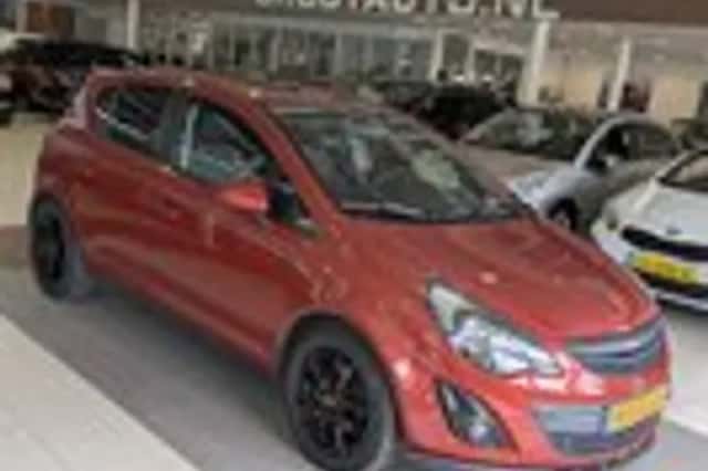 Opel Corsa (2013) thumbnail 1