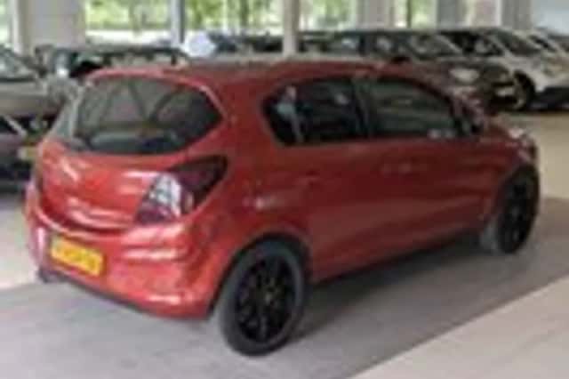 Opel Corsa (2013) thumbnail 4