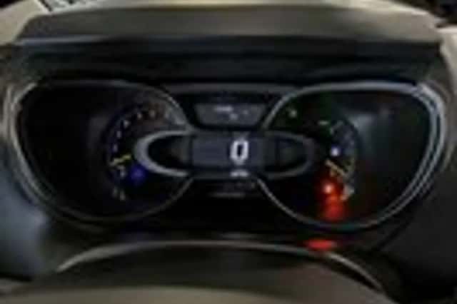 Renault Captur (2013) thumbnail 11