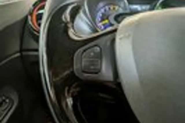Renault Captur (2013) thumbnail 12